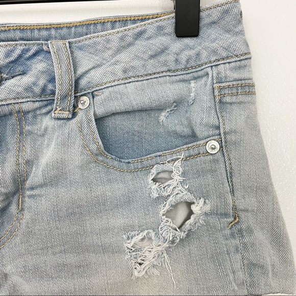 American Eagle Crochet Lace Hem Distressed Denim Shortie Shorts Jean Short - Picture 7 of 15